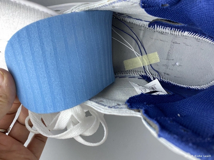 555088-106  Jordan Air “Metallic Navy 1 OG 0405